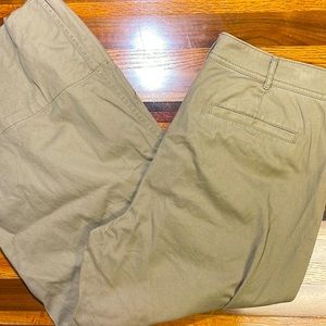 Madewell womens size 12 tan khaki wide leg capri style casual pants EUC